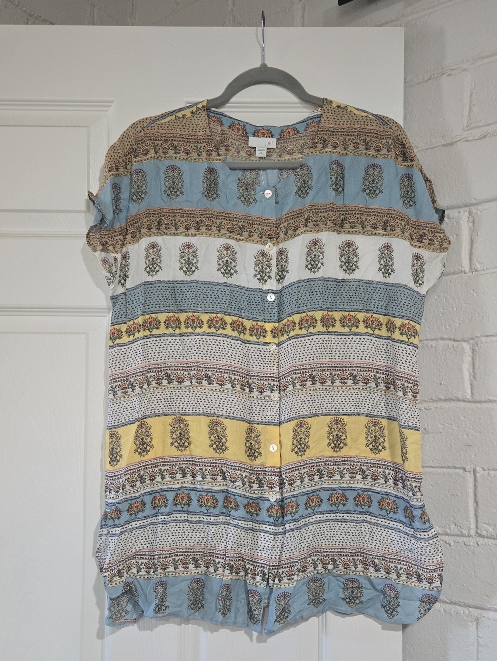 J. Jill Blue and Cream Floral Print Button Front Blouse Medium Petite